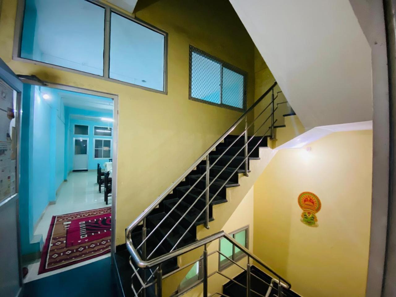 Kashiana Homes 3 Km From Kashi Vishwanath Temple Varanasi