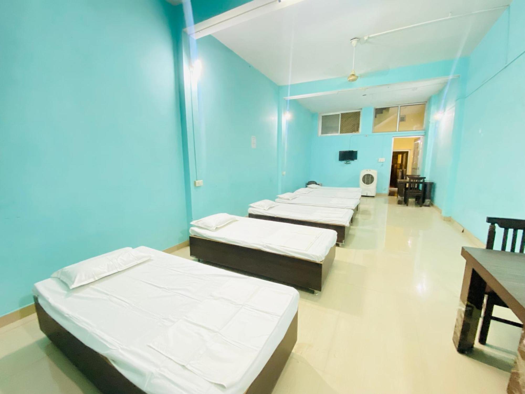 Guest house Kashiana Homes 3 Km From Kashi Vishwanath Temple